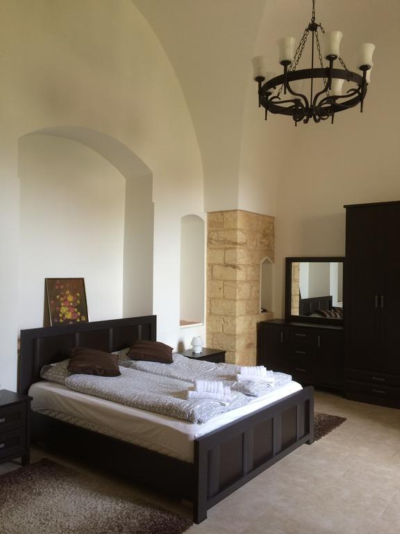 Miriam Short Term Rental Назарет Екстер'єр фото